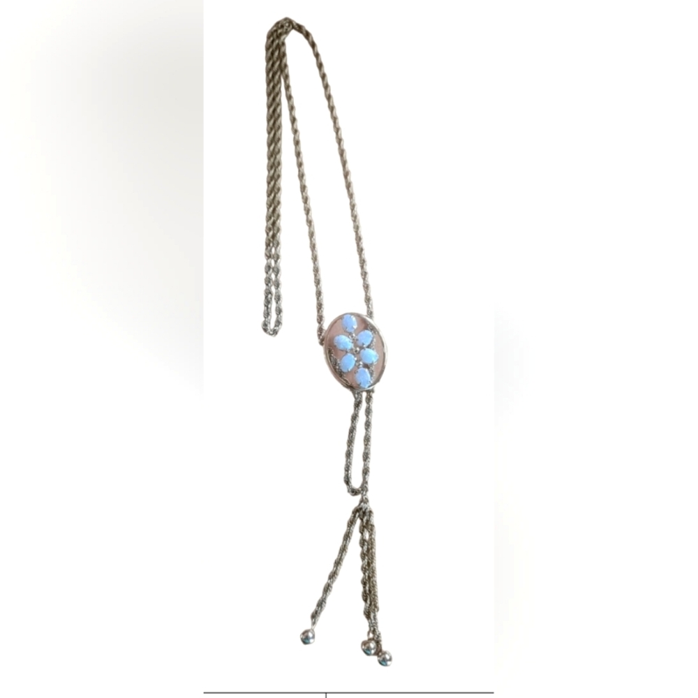 Gold and OpalVintage-Style Necklace with Medallion Pendant